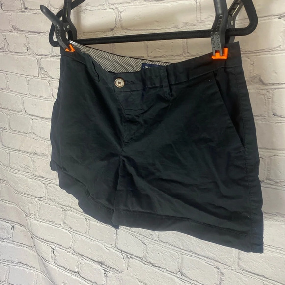 Old Navy Pants - 5/$20 Women’s Old Navy Everyday Short‎ Black Measurements in description